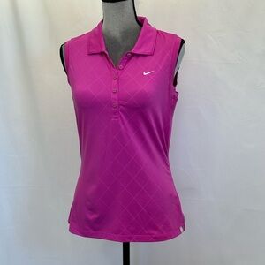 Woman’s Nike Golf Medium Dri- Fit Diamond pattern Polo